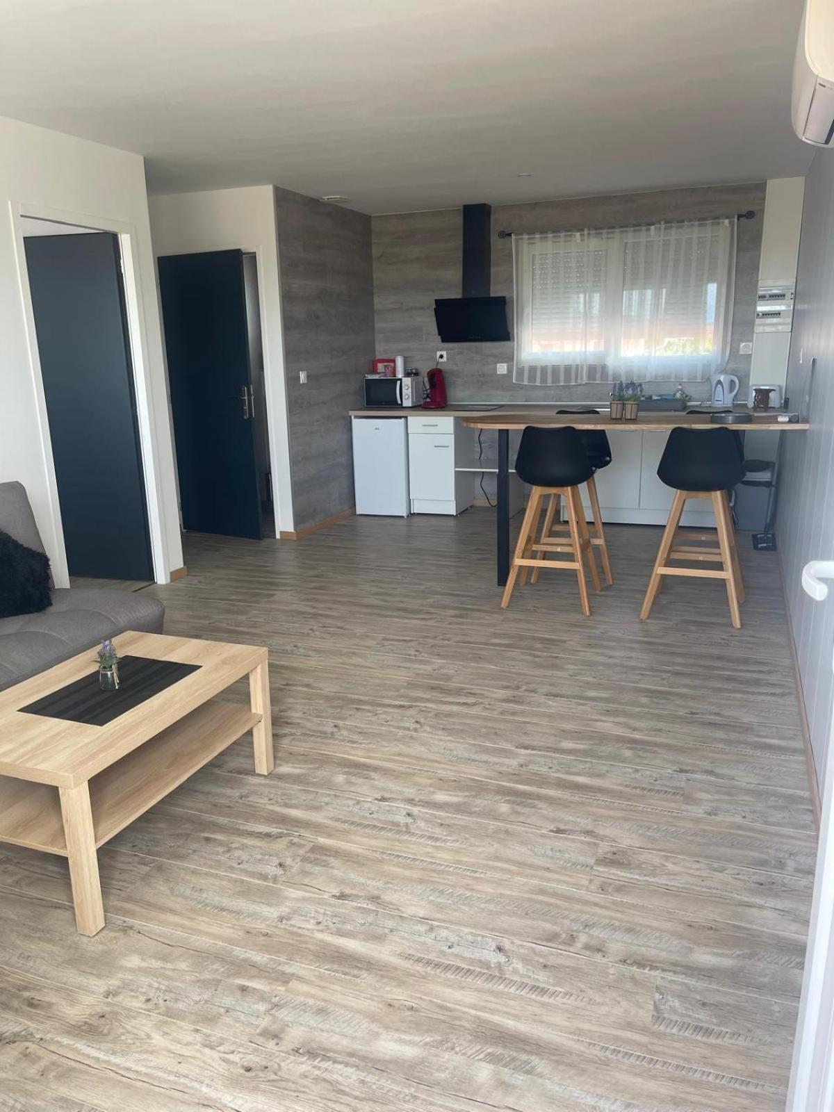 Appartement - Location Saisonniere Pey Buitenkant foto