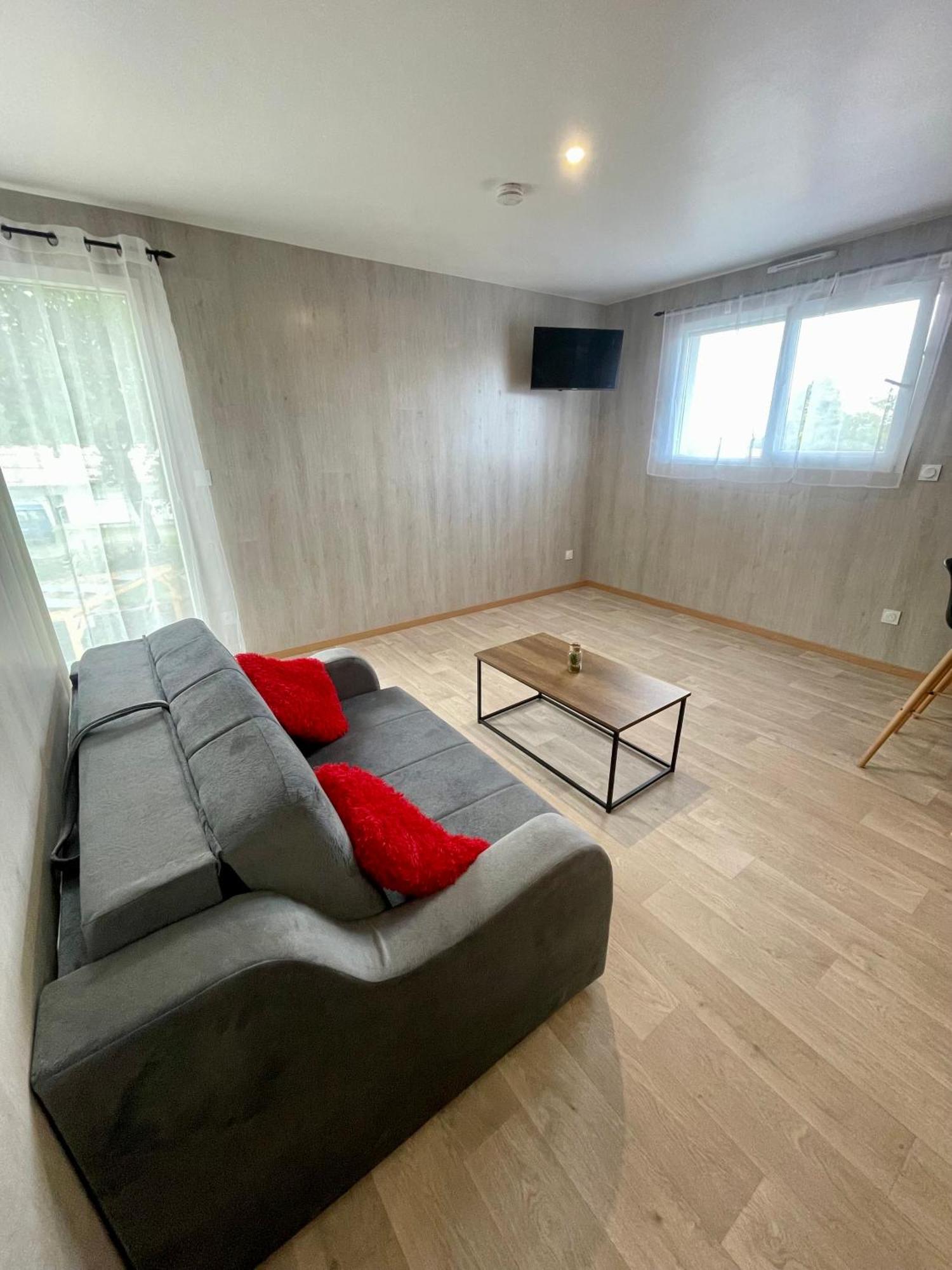 Appartement - Location Saisonniere Pey Buitenkant foto